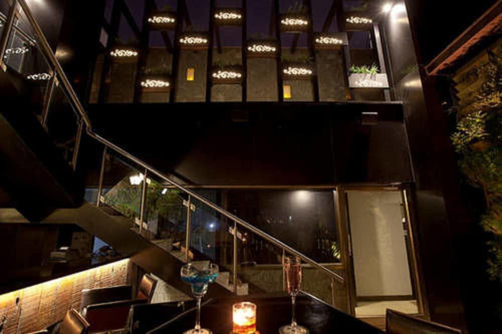 Yogi Executive, Navi Mumbai Hotel Buitenkant foto